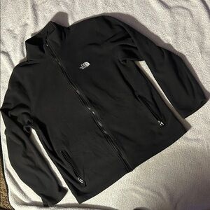 The North Face Men's Black Performance Jacket